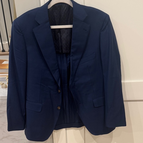 Elegant Midnight Blue Men's Blazer - Picture 1 of 3